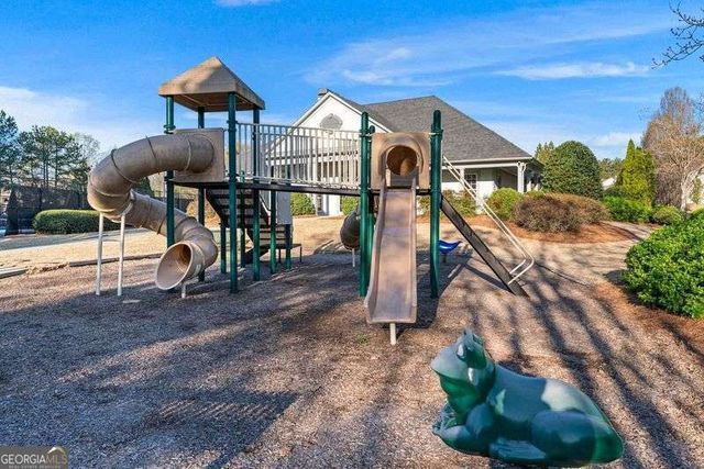 135 Splinter Court, Suwanee, GA 30024