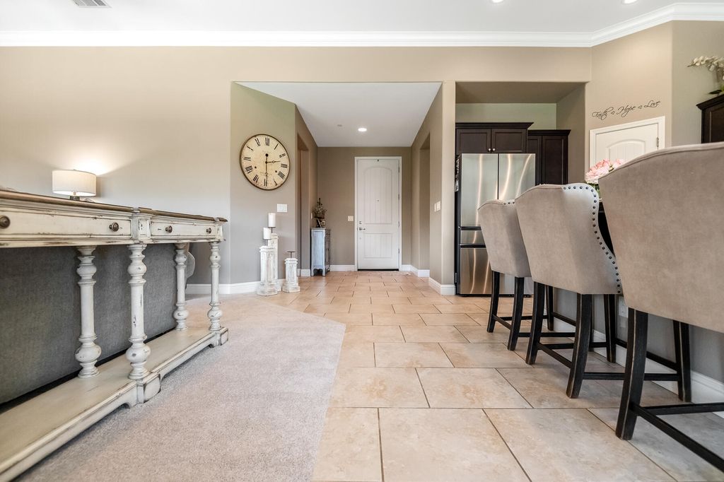 Image 26 of property listing at 6635 W Vine Court, Visalia, CA 93291