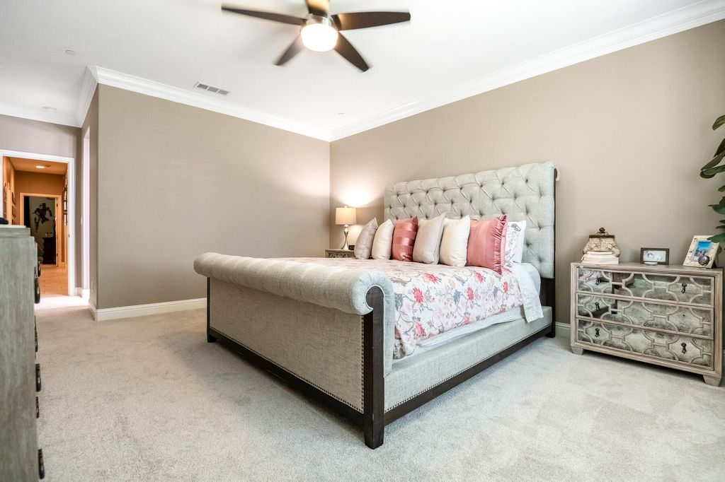 Image 29 of property listing at 6635 W Vine Court, Visalia, CA 93291