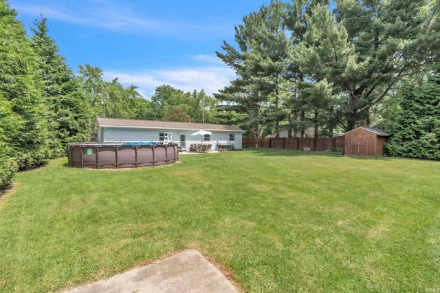 1585 W 115 N Road, Angola, IN 46703
