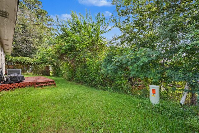 1409 S 3rd Street, Conroe, TX 77301