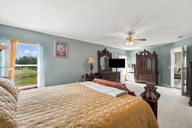 7517 HUNTERS GREENE CIRCLE, Lakeland, FL 33810