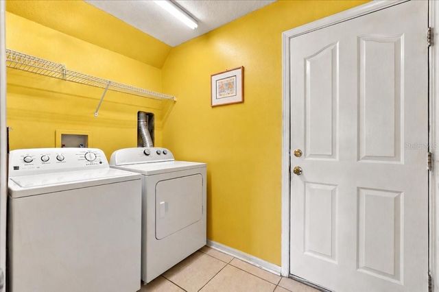 7517 HUNTERS GREENE CIRCLE, Lakeland, FL 33810