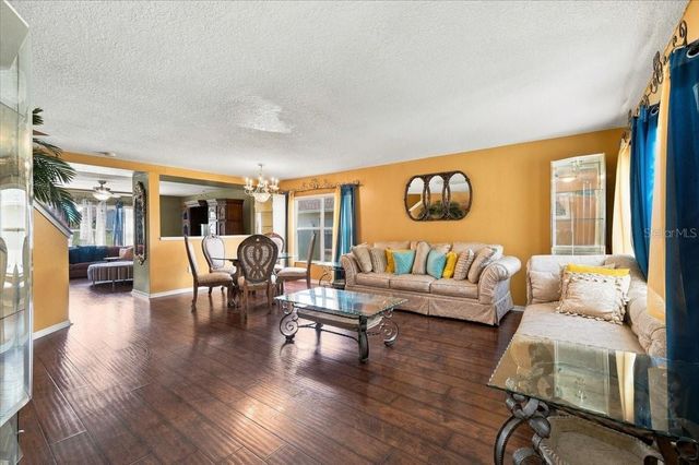 7517 HUNTERS GREENE CIRCLE, Lakeland, FL 33810