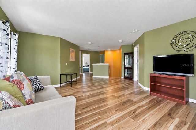 7517 HUNTERS GREENE CIRCLE, Lakeland, FL 33810