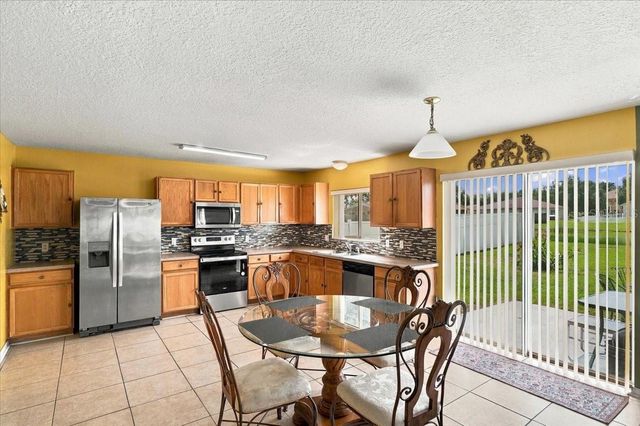 7517 HUNTERS GREENE CIRCLE, Lakeland, FL 33810