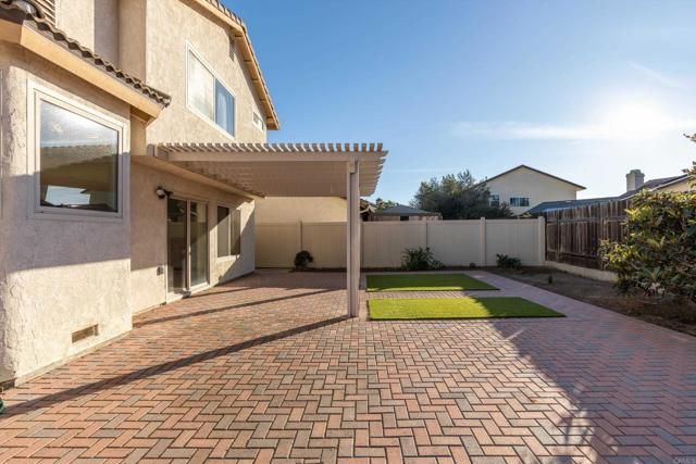 7338 Canyon Breeze Road, San Diego, CA 92126