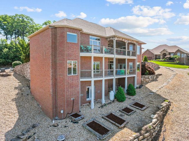 295 Split Rock Drive, Hollister, MO 65672