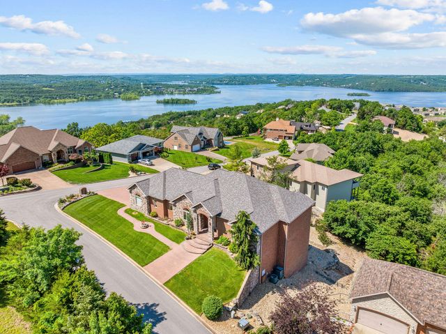 295 Split Rock Drive, Hollister, MO 65672