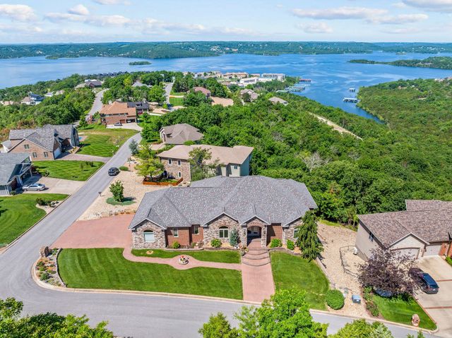 295 Split Rock Drive, Hollister, MO 65672