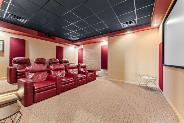 295 Split Rock Drive, Hollister, MO 65672