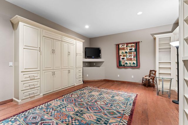 295 Split Rock Drive, Hollister, MO 65672