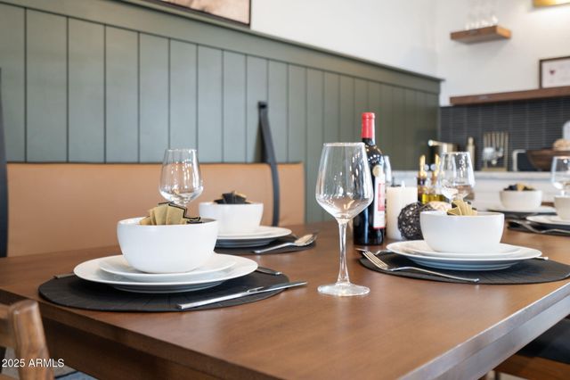 5142 E NISBET Road, Scottsdale, AZ 85254