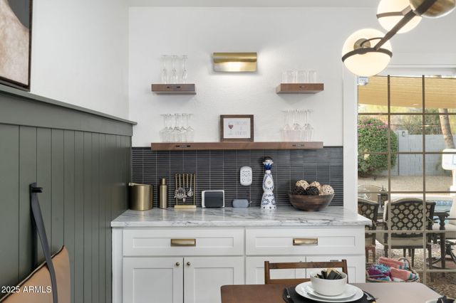 5142 E NISBET Road, Scottsdale, AZ 85254