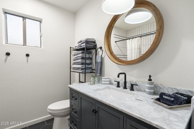 5142 E NISBET Road, Scottsdale, AZ 85254