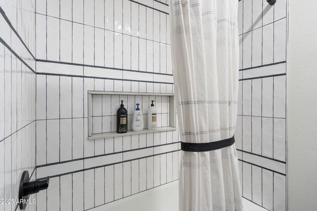 5142 E NISBET Road, Scottsdale, AZ 85254