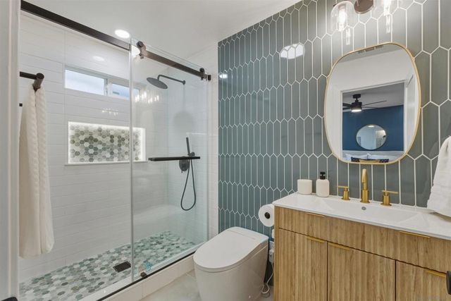 11035 Avenida Maria, San Diego, CA 92129