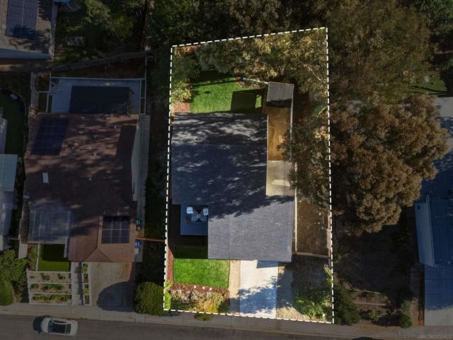 11035 Avenida Maria, San Diego, CA 92129