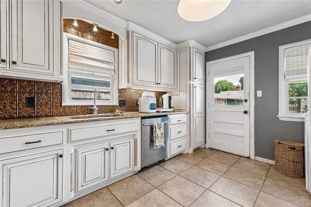 1105 Bedford Drive, Oklahoma City, OK 73116