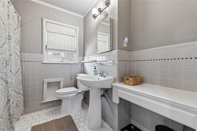 1105 Bedford Drive, Oklahoma City, OK 73116
