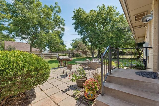 1105 Bedford Drive, Oklahoma City, OK 73116