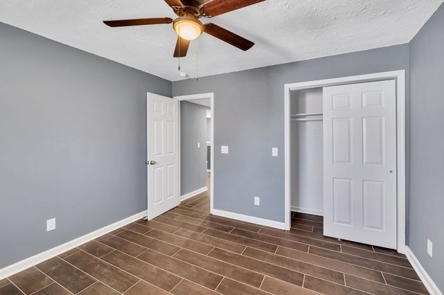 8119 Bonnafair Dr, Hermitage, TN 37076