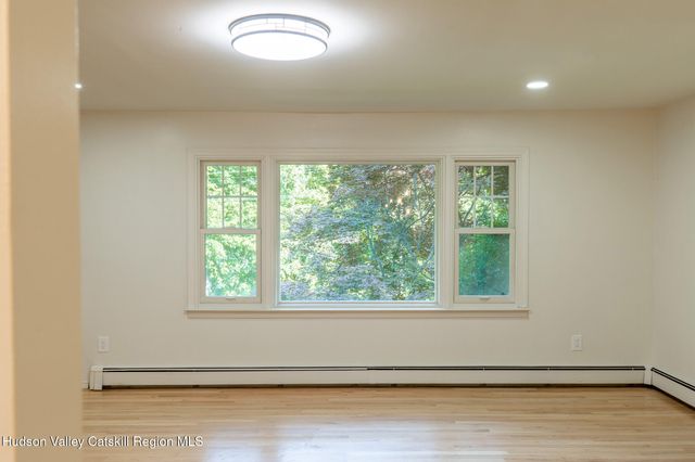7 Arnold Drive, Woodstock, NY 12498