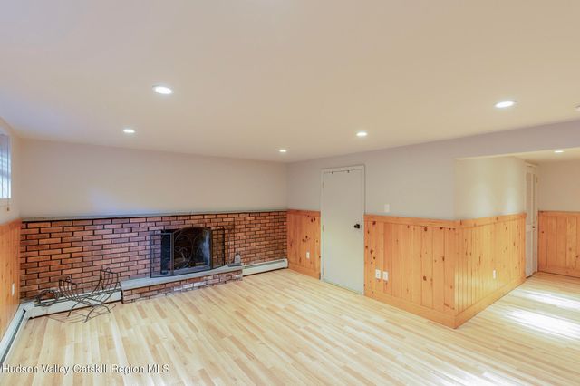 7 Arnold Drive, Woodstock, NY 12498