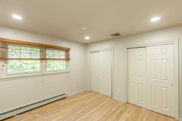 7 Arnold Drive, Woodstock, NY 12498