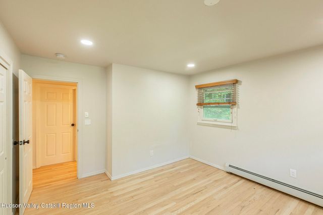 7 Arnold Drive, Woodstock, NY 12498