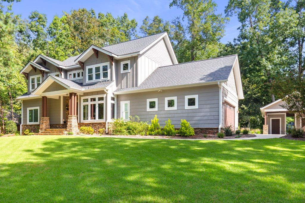 401 Promontory Ridge, Seneca, SC 29672