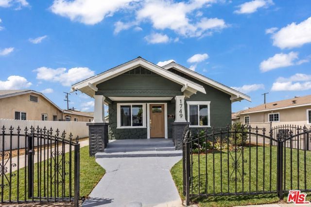 1749 Lewis Avenue, Long Beach, CA 90813