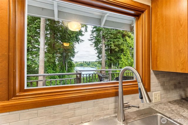 808 Percival Street SW, Olympia, WA 98502