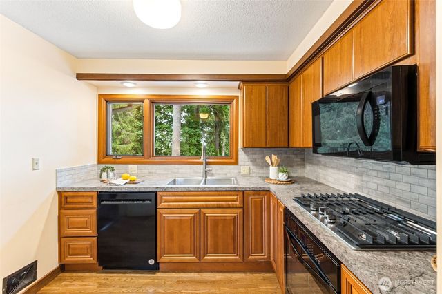 808 Percival Street SW, Olympia, WA 98502