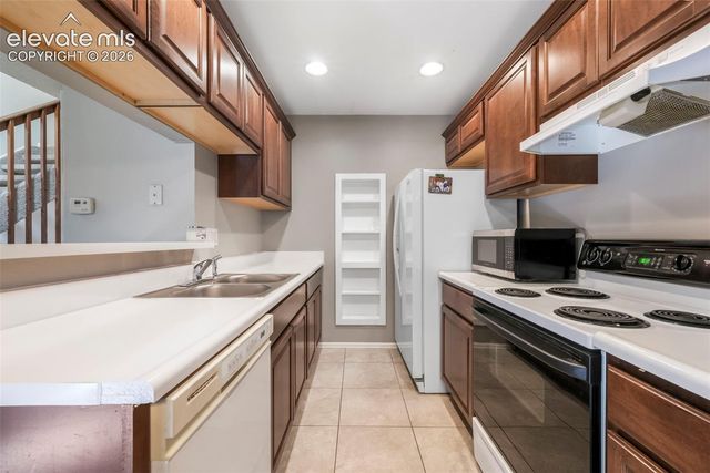 4547 Castlepoint Drive, Colorado Springs, CO 80917
