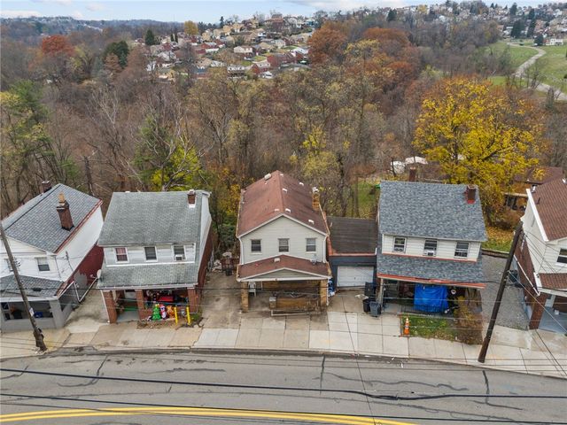 232 Nobles Lane, Carrick, PA 15210