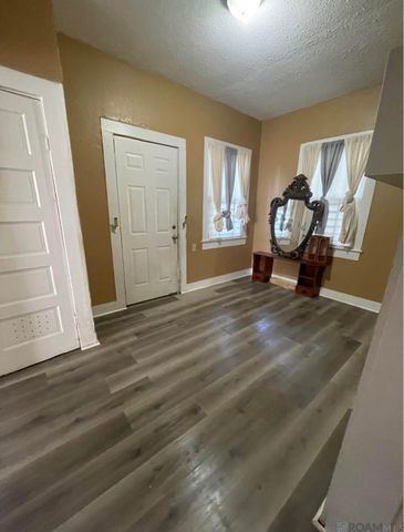 2963 Brady St, Baton Rouge, LA 70805