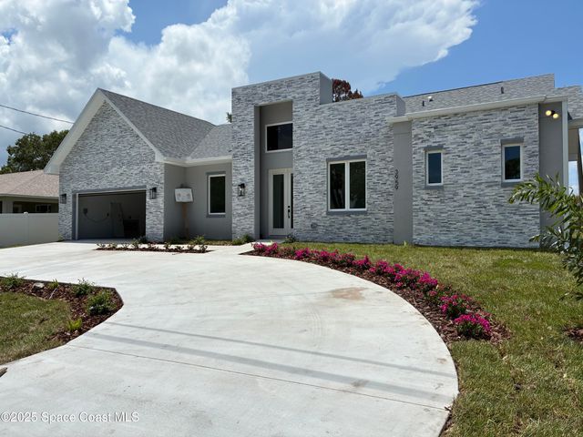 534 Mimosa Street SW, Palm Bay, FL 32908