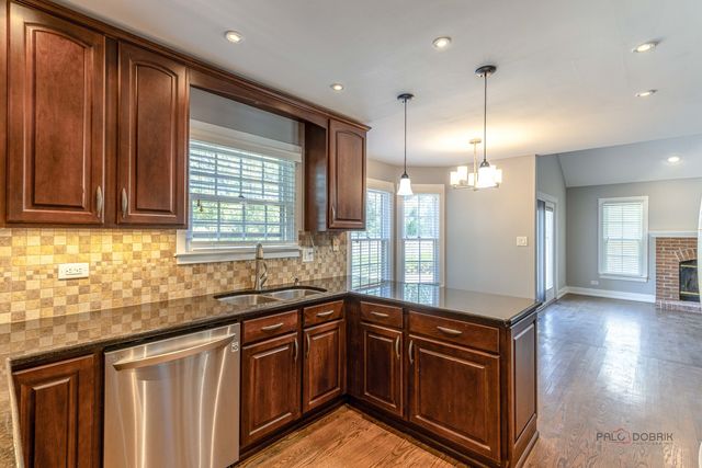 984 Georgian Place, Bartlett, IL 60103