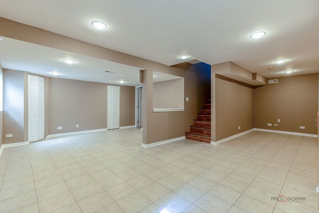 984 Georgian Place, Bartlett, IL 60103