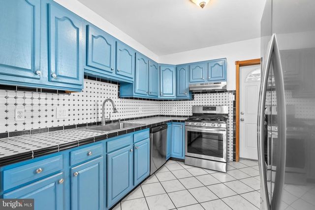 2810 LEFEVRE ST, Philadelphia, PA 19137