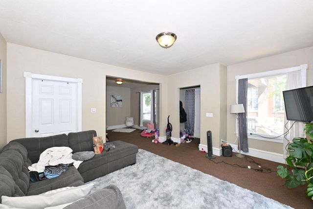 137-39 E Garfield AVENUE, Milwaukee, WI 53212