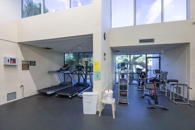 2322 S Cypress Bend Drive 411, Pompano Beach, FL 33069