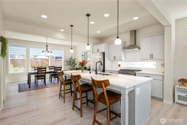 11010 Deer Trail Lane NW, Silverdale, WA 98383
