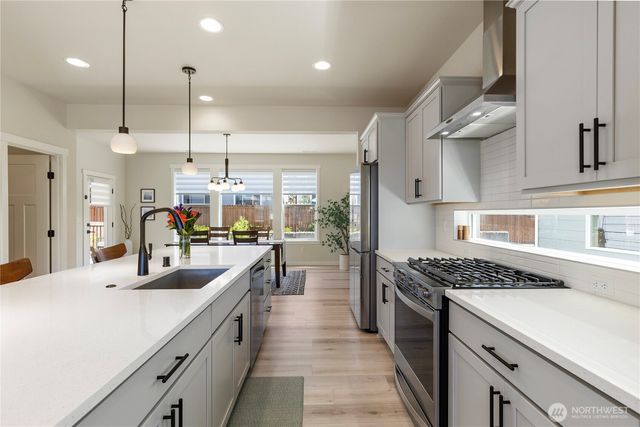 11010 Deer Trail Lane NW, Silverdale, WA 98383
