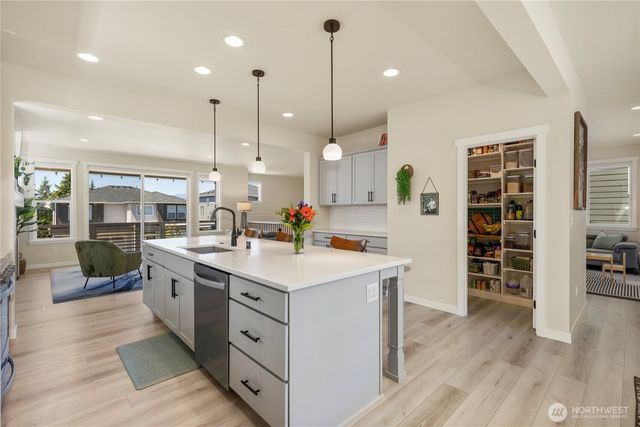 11010 Deer Trail Lane NW, Silverdale, WA 98383