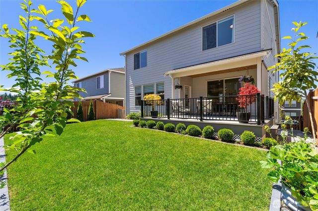 11010 Deer Trail Lane NW, Silverdale, WA 98383