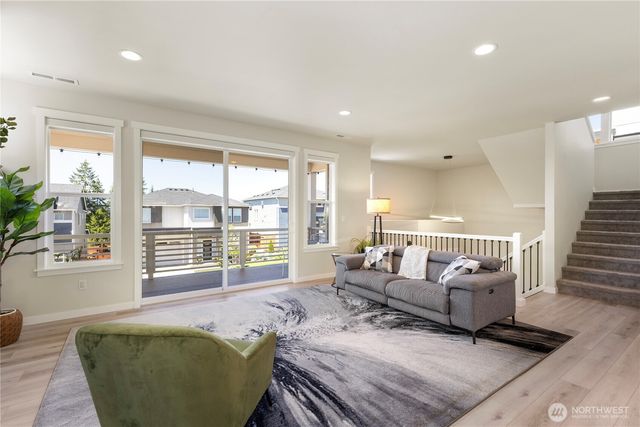 11010 Deer Trail Lane NW, Silverdale, WA 98383