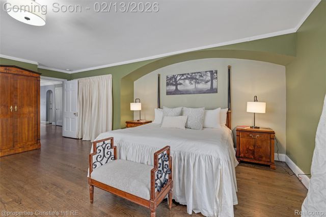 19435 Shrewsbury Road, Detroit, MI 48221