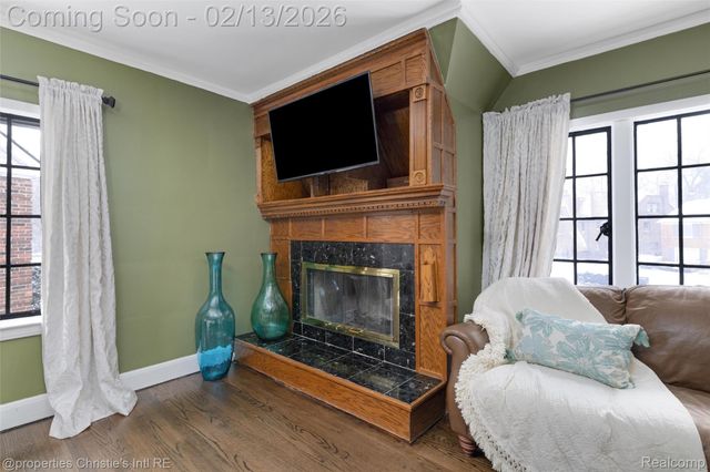 19435 Shrewsbury Road, Detroit, MI 48221